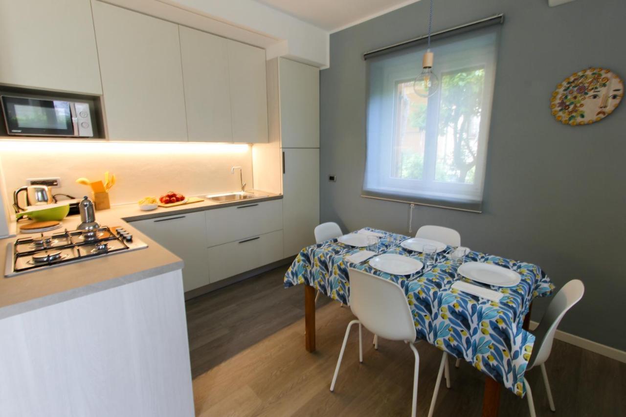 Maison Olive Desenzano del Garda Exterior photo